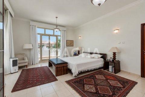 Villa en Jumeirah Islands, Dubai, 4 dormitorios, 506 m², № 143528 - foto 23