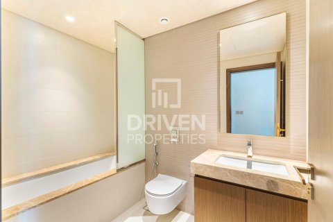 Apartment in EMAAR Beachfront, Dubai Harbour, Dubai 2 bedrooms, 123.28 sq.m. № 145357 - photo 14