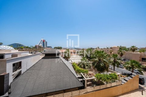 Appartement à Umm Suqeim 3, Umm Suqeim, Dubai, 1 chambre, 71.07 m², № 145242 - photo 13