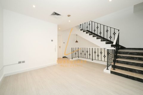 Villa à Jumeirah Village Circle, Dubai, 3 chambres, 142 m², № 143760 - photo 6