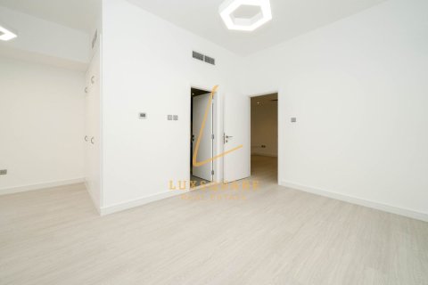 Villa à Jumeirah Village Circle, Dubai, 3 chambres, 142 m², № 143760 - photo 12