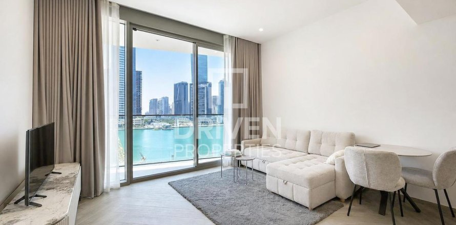 Appartement à Business Bay, Dubai, 1 chambre, 63.64 m², № 144096