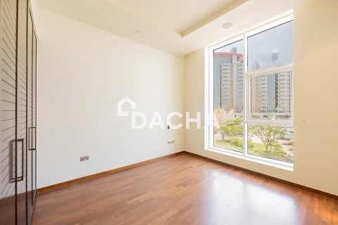 Apartment in Tiara Residences, Palm Jumeirah, Dubai 3 bedrooms, 222 sq.m. № 143511 - photo 17