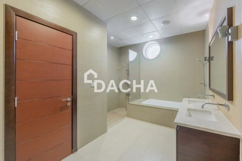 Apartment in Tiara Residences, Palm Jumeirah, Dubai 3 bedrooms, 222 sq.m. № 143511 - photo 16