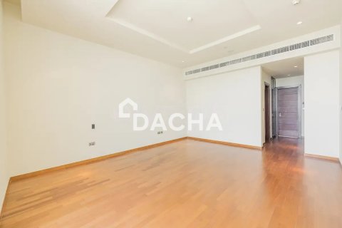 Apartment in Tiara Residences, Palm Jumeirah, Dubai 3 bedrooms, 222 sq.m. № 143511 - photo 9