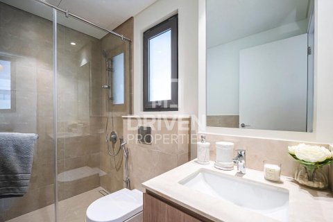 Villa en Dubai South (Dubai World Central), Dubai, 5 dormitorios, 902.46 m², № 144747 - foto 15