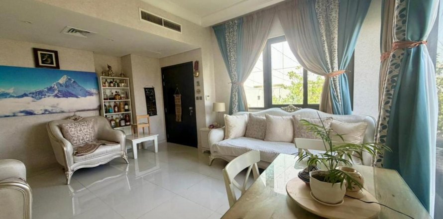 Maison de ville à Dubai, 3 chambres, 176.61 m², № 144060