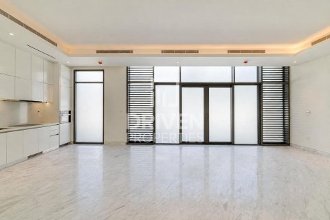 Villa en District One, Mohammed Bin Rashid City, Dubai, 4 dormitorios, 595.69 m², № 144365 - foto 4