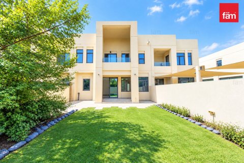 Villa à Reem, Dubai, 3 chambres, 225.3 m², № 143444