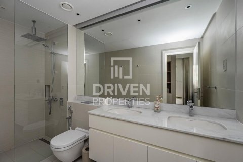 Снять в аренду квартиру в La Mer, Джумейра, Дубай: 2 спальни, 120.31м², № 145648 - фото 8
