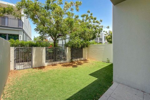 Townhouse in Tilal Al Ghaf, Dubai 3 bedrooms, 18.49 sq.m. № 145738 - photo 7