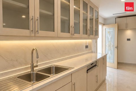 Apartment in Dubai 3 bedrooms, 184.9 sq.m. № 145991 - photo 6