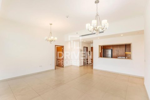 Apartment in Vida Residence, The Hills, Dubai 3 bedrooms, 165.55 sq.m. № 145630 - photo 4
