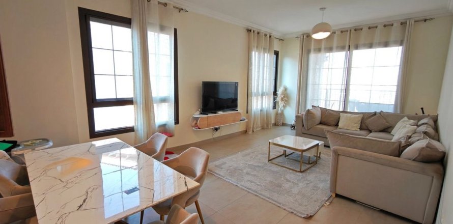 Appartement à Dubai, 2 chambres, 141.5 m², № 145930