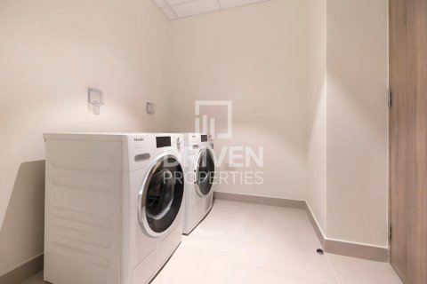 Adosado en District One, Mohammed Bin Rashid City, Dubai, 4 dormitorios, 294.04 m², № 144638 - foto 17