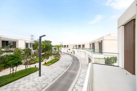 Adosado en District One, Mohammed Bin Rashid City, Dubai, 4 dormitorios, 294.04 m², № 144638