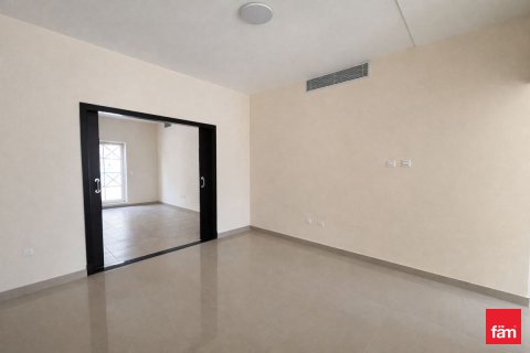 Townhouse in Dubai 5 bedrooms, 192.6 sq.m. № 143809 - photo 9
