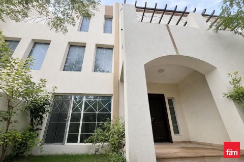 Townhouse in Dubai 5 bedrooms, 192.6 sq.m. № 143809 - photo 5