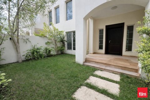 Townhouse in Dubai 5 bedrooms, 192.6 sq.m. № 143809 - photo 3