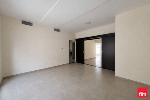 Townhouse in Dubai 5 bedrooms, 192.6 sq.m. № 143809 - photo 11