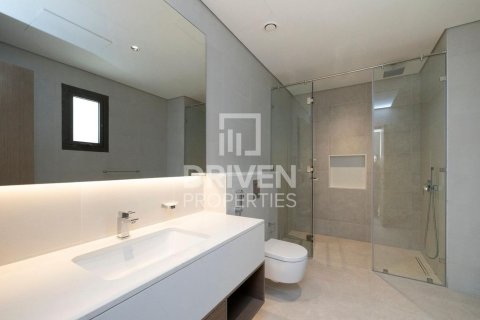 Снять в аренду виллу в District One, Мохаммед Бин Рашид Сити, Дубай: 6 спален, 1125.06м², № 145320 - фото 23