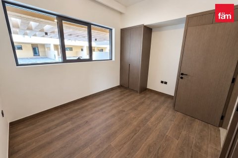Townhouse in Dubai 4 bedrooms, 144 sq.m. № 144023 - photo 5