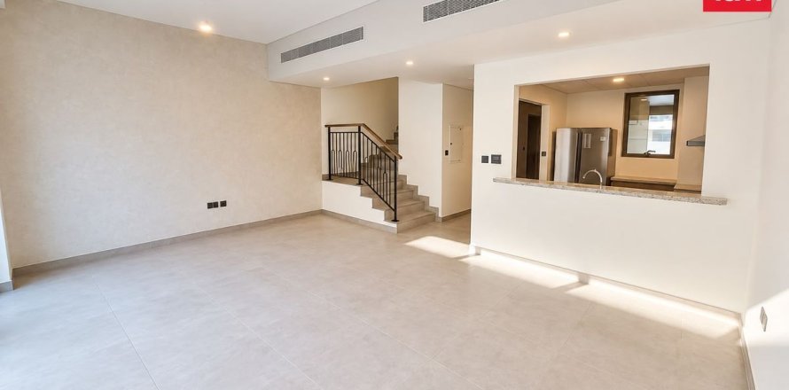 Townhouse in Dubai 4 bedrooms, 144 sq.m. № 144023