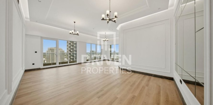 Квартира в Джумейра Вилладж Серкл, Дубай, 3 спальни, 221.39м², № 145028