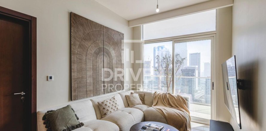 Appartement à Business Bay, Dubai, 2 chambres, 83.8 m², № 144683