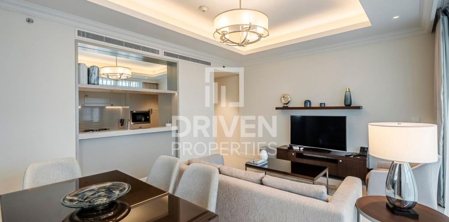 Appartement à The Address Residence Fountain Views, Downtown Dubai (Downtown Burj Dubai), Dubai, 2 chambres, 134.52 m², № 145293