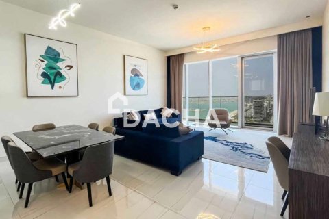 Apartment in Dubai Media City, Dubai 3 bedrooms, 206 sq.m. № 143521 - photo 6