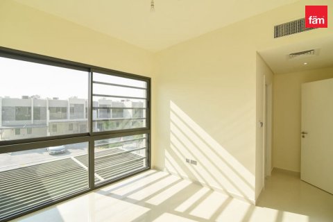 Townhouse in Dubai 3 bedrooms, 174.4 sq.m. № 144018 - photo 2