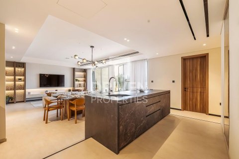 Снять в аренду пентхаус в Джумейре, Дубай: 3 спальни, 500м², № 145280 - фото 3
