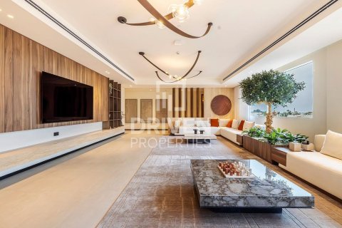 Снять в аренду пентхаус в Джумейре, Дубай: 3 спальни, 500м², № 145280 - фото 2