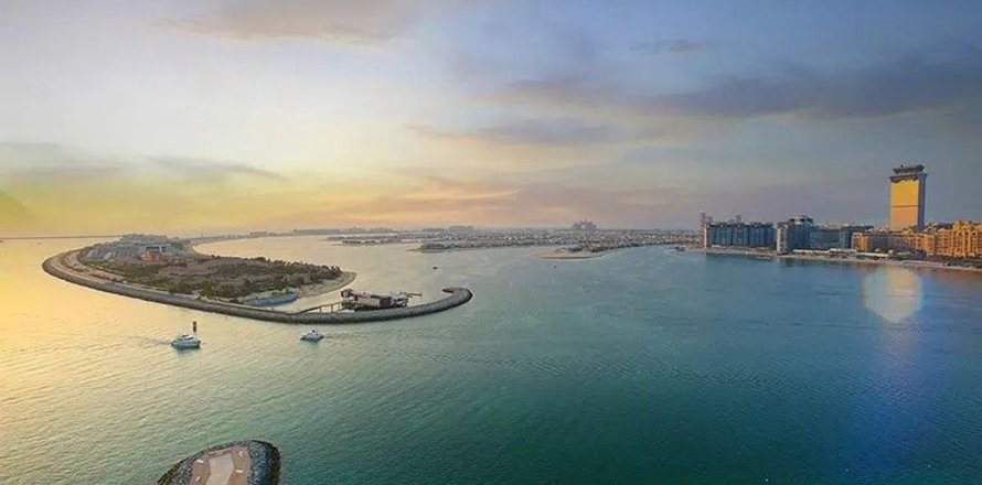 Apartment in Dubai Harbour, Dubai 2 bedrooms, 108.1 sq.m. № 144014