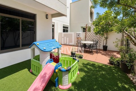 Maison de ville à Hayat Townhouses, Town Square, Dubai, 3 chambres, 188.59 m², № 144325 - photo 12