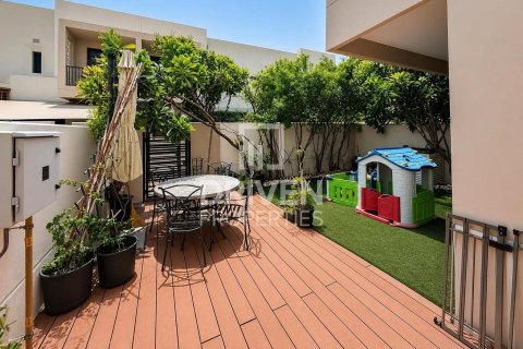Maison de ville à Hayat Townhouses, Town Square, Dubai, 3 chambres, 188.59 m², № 144325 - photo 10