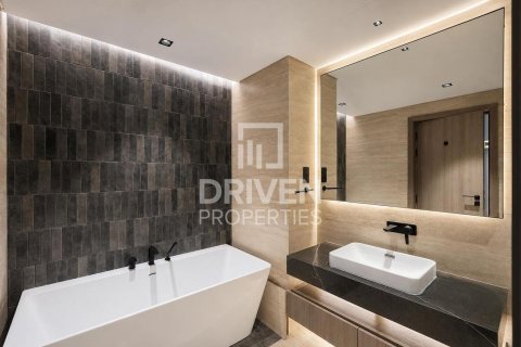 Снять в аренду квартиру в Дубае: 2 спальни, 169.55м², № 145222 - фото 14