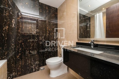 Apartment in Downtown Dubai (Downtown Burj Dubai), Dubai studio, 40.04 sq.m. № 144622 - photo 8