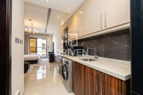 Apartment in Downtown Dubai (Downtown Burj Dubai), Dubai studio, 40.04 sq.m. № 144622 - photo 3