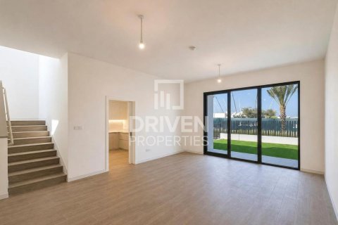 Maison de ville à Jebel Ali, Dubai, 3 chambres, 242.29 m², № 145511
