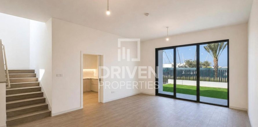 Maison de ville à Jebel Ali, Dubai, 3 chambres, 242.29 m², № 145511
