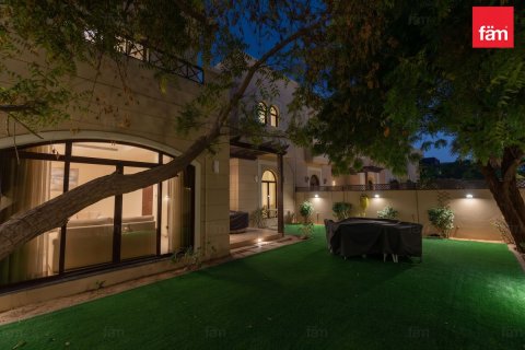 Adosado en Dubai, 4 dormitorios, 312 m², № 143403 - foto 27