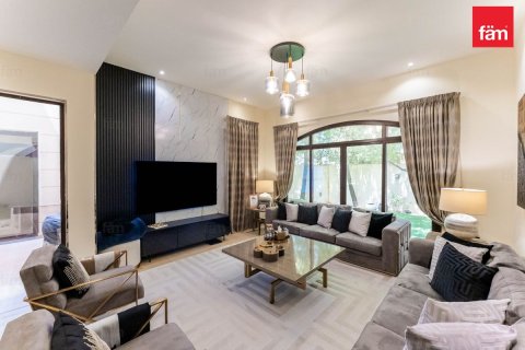 Adosado en Dubai, 4 dormitorios, 312 m², № 143403 - foto 4