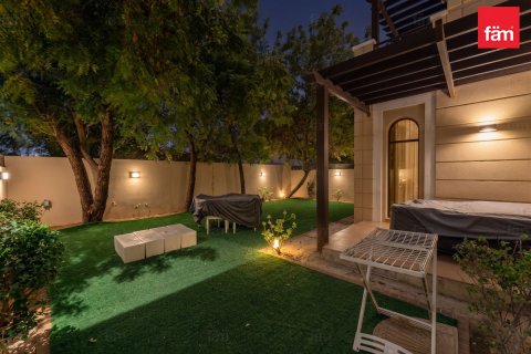 Adosado en Dubai, 4 dormitorios, 312 m², № 143403 - foto 20