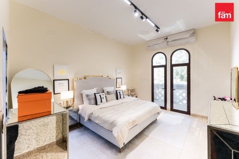 Adosado en Dubai, 4 dormitorios, 312 m², № 143403 - foto 19
