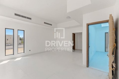 Villa en Al Furjan, Dubai, 4 dormitorios, 608.61 m², № 144936 - foto 4