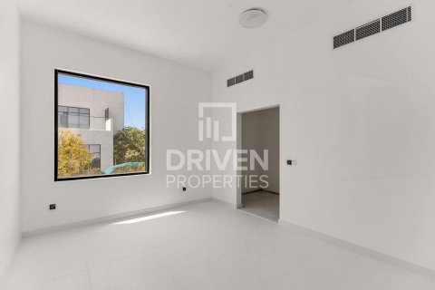 Villa en Al Furjan, Dubai, 4 dormitorios, 608.61 m², № 144936 - foto 9
