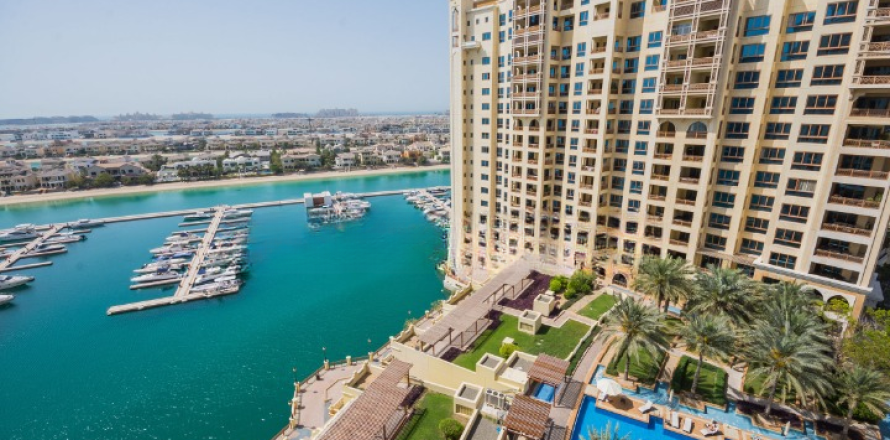 Apartment in Palm Jumeirah, Dubai 2 bedrooms, 165 sq.m. № 143547