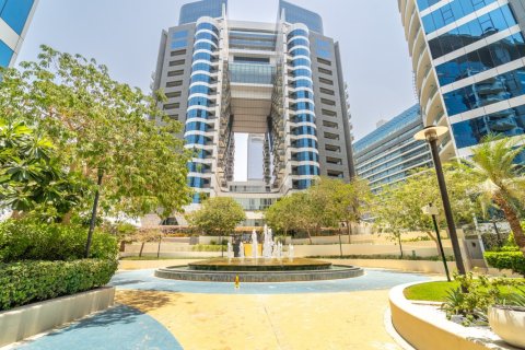 Apartamento en Dubai, 1 dormitorio, 175 m², № 143541 - foto 16